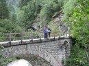 IMG_0467 * 2592 x 1944 * (2.4MB)