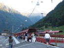 IMG_0590 * 2592 x 1944 * (1.31MB)